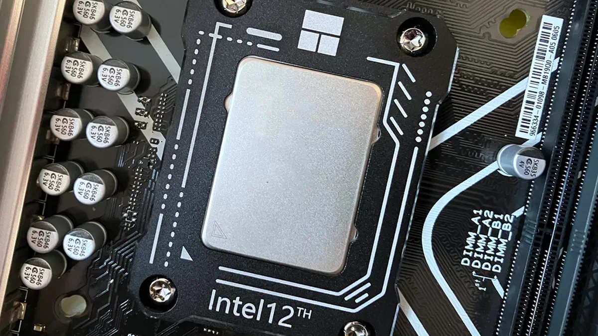 Cambiare Nome CPU su Windows 11: Guida al Regedit