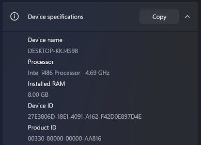 Pagina Informazioni di Windows 11 che mostra un nome di processore inventato al posto di quello reale
