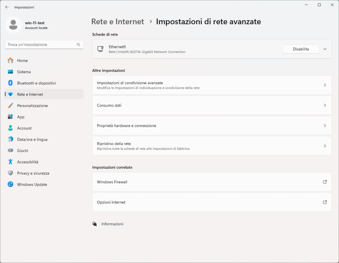 Schermata del Centro connessioni di rete per abilitare la condivisione file