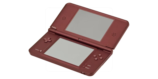 console Nintendo DSi XL avec grands écrans