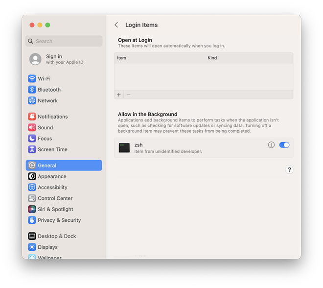Pannello Elementi login con la lista Apri al login e gli interruttori Consenti in background