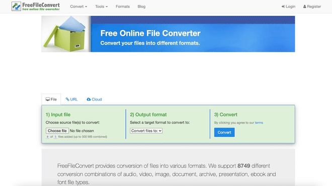 Pannello di opzioni e selezione del formato di destinazione su FreeFileConvert