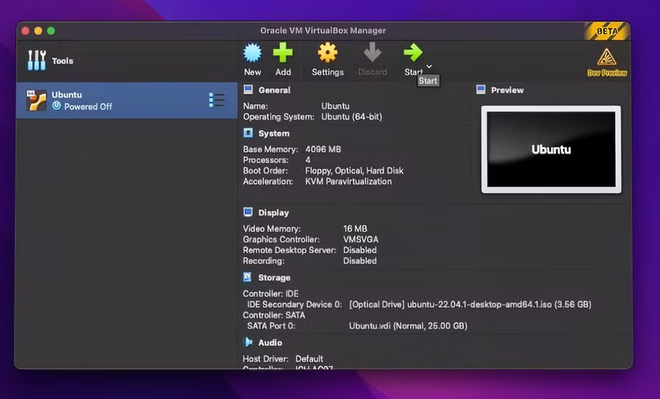 Logo e interfaccia di Oracle VirtualBox in esecuzione su sistema macOS